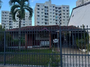 Casa · 213m² · 3 Quartos · 1 Vaga · Casa à venda no bairro Centro - Alagoinhas/BA