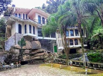 b92a87fa243051cc805593068b29eafc035d76f4 · Casa com 6 dormitórios à venda, 1400 m² por R$ 3.700.000,00 - Galópolis - Caxias do Sul/RS