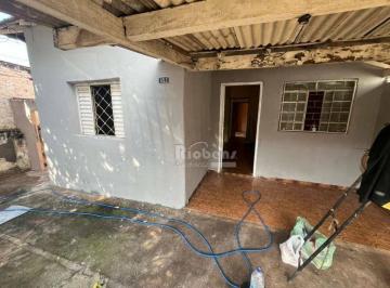 c1e0a16c25b859783c73a794c560b7b9217a8788 · Casa com Edicula na Vila Ercília para renda