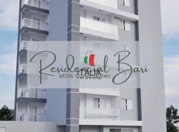 Apartamento · 74m² · 3 Quartos · 1 Vaga · Apartamento à venda no bairro Primeiro de Maio
