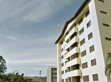 c021d6737cd22ce6c053bba0dcafd632418c15a1 · Apartamento com 3 dormi47por R$