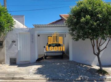 9wef9rq2owrlmmiwodmzngm5_md · Casa com 2 quartos, super confortável no Jardim Lucas Teixeira