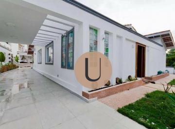 906d13f17d5b802c984f2c0d2e2c29b04f19ffdd · Casa Alto Padrão no Pacaembu 300m2, 3 Suítes, Conceito Aberto, Ar-Condicionado e 5 Vagas