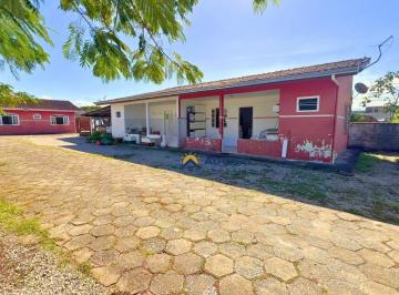 5ae17f931b17a80168c6e9b9e1050a6522419c97 · Casa com 5 dormitórios à venda, 193 m² por R$ 1.500.000,00 - Piçarras - Guaratuba/PR