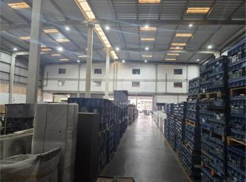 Comercial · 3500m² · 6 Vagas · Galpão à venda em Água chata - SP