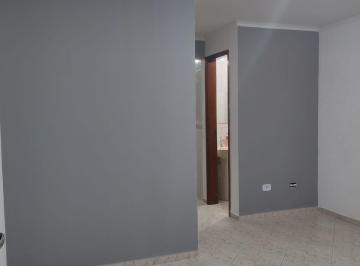 Casa en Venda CIC · Sobrado Aconchegante em Bairro Tranquilo com Garagem Coberta – Pronto para Morar