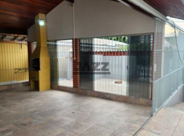 Comercial · 240m² · Casa com 3 Quartos e Amplo Estacionamento no Satélite - Uso Residencial ou Comercial