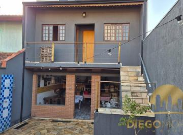 Casa · 182m² · 3 Quartos · 2 Vagas · Casa à venda em Atibaia – ótima localização e espaço para toda a família!