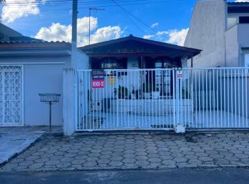 Casa de 2 quartos, Curitiba · Casa não averbada - Ideal para reforma e ampliação ou nova construção