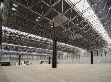 Comercial · 3569m² · Comercial para aluguel - em Alphaville Centro Industrial e Empresarial/Alphaville.