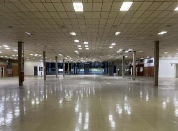 Comercial · 90679m² · Comercial à venda - em Eugênio de Mello