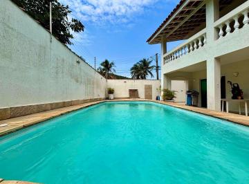 Casa · 258m² · 4 Quartos · 4 Vagas · Casa à venda no Guaiúba no Guarujá, SP | QVista Inteligência Imobiliária Guarujá