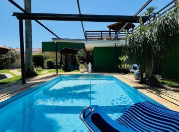 Casa · 500m² · 7 Quartos · 6 Vagas · Casa á venda na Praia do Pernambuco no Guarujá | Exclusividade QVista Intelig...