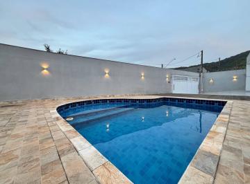 Casa · 136m² · 3 Quartos · 2 Vagas · Casa à venda no Guaiúba no Guarujá, SP | QVista Inteligência Imobiliária Guarujá