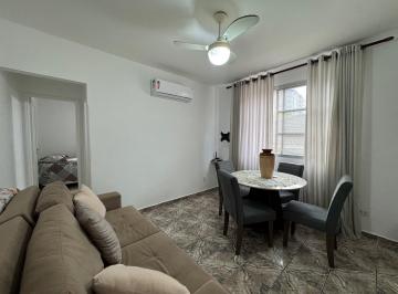 Apartamento · 50m² · 1 Quarto · 1 Vaga · Apartamento 1 dormitório reformado na quadra da praia à Venda no Tombo no Gua...