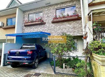 img1 · Sobrado Casa com 3 quartos, sendo 1 suíte, 2 vagas, a Venda no Bairro Santo Inácio, em Curitiba REbr