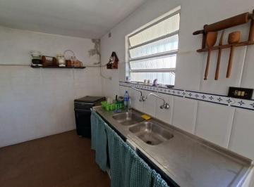 Casa de 2 quartos, São Paulo · Casa com 2 dorms, edícula e garagem coberta, ótima localização e tranquilidade.