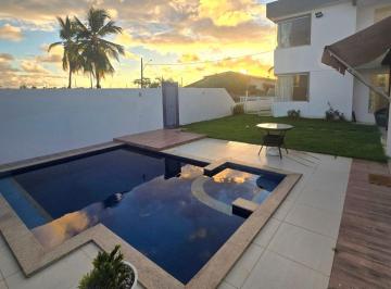 Casa de 3 quartos, Barra dos Coqueiros · Aluguel no Maikai: 3 Suítes, Piscina e Varanda Gourmet!