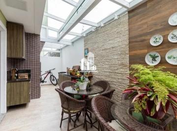 Casa de 3 quartos, São Paulo · Sobrado com 154m² na Vila Libanesa