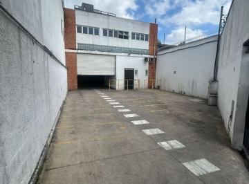 Alugo galpão com 350m² de vão livre, copa, 04 banheiros, mezanino com 02 salas c · GALPÃO NO BUTANTÃ - METRO VILA SONIA