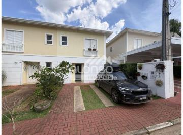 Casa de 3 quartos, Carapicuíba · Casa a venda Granja Viana - Condominio com lazer, 3 quartos (1 suite), amplo quintal e corredor