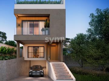 Casa · 223m² · 3 Quartos · Casa à venda - em Santa Felicidade