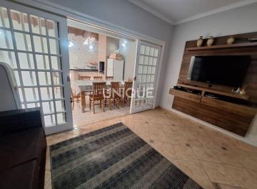 Casa · 200m² · 3 Quartos · Sobrado à venda na Vila Progresso em Jundiaí - SP.