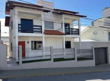 Casa · 235m² · 4 Quartos · 3 Vagas · Casa 4 Quartos com 1 Suíte e 235m² - Ipiranga