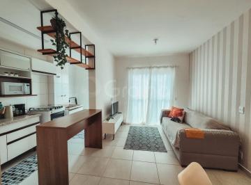 Apartamento · 61m² · 2 Quartos · 1 Vaga · Apartamento de 2 quartos sendo 1 suíte com 78m² na Vargem Grande, Florianópolis.