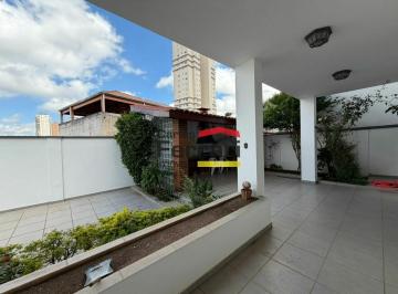 Casa · 412m² · 4 Quartos · 2 Vagas · Casa assombrada em Rua Fechada no Alto de Santana