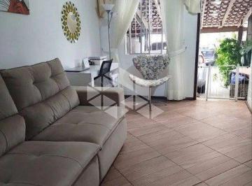 01 · Casa em condomínio fechado - 2 dormitórios em ótima localização na Zona Sul