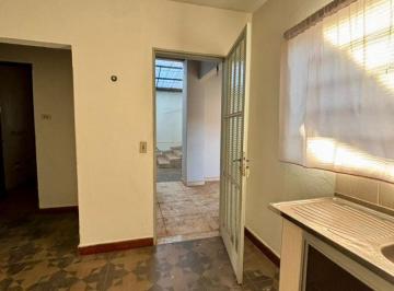 Apartamento de 4 quartos, Itapira · Residência encantadora. Muito bem localizada. Próximo a igrejas, parques, escolas e supermercados.