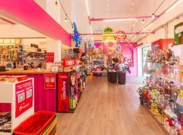 Comercial · 360m² · Excelente prédio comercial na Av. Protásio Alves