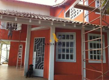 Casa · 200m² · 4 Quartos · 3 Vagas · Venda de Casa em Condomínio com 4 quarto(s), 2 suíte(s), 200 m², por R$ 1.2 milhão, no condomínio Co