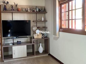 Casa · 250m² · 4 Quartos · 4 Vagas · Excelente oportunidade para morar ou investir!