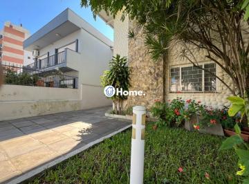 Casa · 208m² · 3 Quartos · 6 Vagas · Linda casa à venda no bairro Azenha!!!
