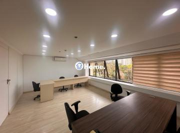 2 Sala principal · Belíssima Sala Comercial  no Centro Histórico de Porto Alegre.