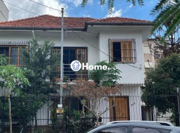 Casa · 215m² · 4 Quartos · 4 Vagas · Casa de 4 dormitórios no bairro Santo Antônio, Porto Alegre