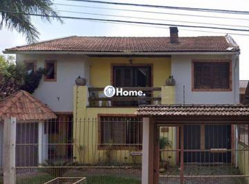 Casa · 276m² · 4 Quartos · 2 Vagas · Oportunidade!!! Casa com um espaço maravilhoso no bairro Serraria.