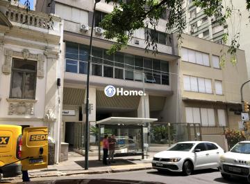 Apartamento · 50m² · 1 Quarto · apartamento 01 dormitorio em frente Palacio Farroupilha