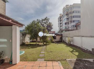 Casa · 174m² · 3 Quartos · 1 Vaga · Casa no bairro Jardim Botânico de 3 dormitórios e garagem e terreno com 370m²
