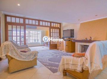 Casa · 309m² · 3 Quartos · 3 Vagas · Casa para Venda - 309m², 3 dormitórios, sendo 1 suites, 3 vagas - Medianeira