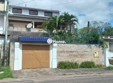 .jpg+2025-03-04 · Casa em Porto Alegre, no bairro Restinga, com 4 dormitório(s), e 4 banheiros, à