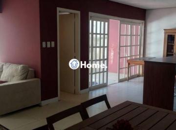 Casa · 360m² · 3 Quartos · 4 Vagas · Sobrado com, 3 quartos sendo 1 suíte com hidro, no bairro Glória.