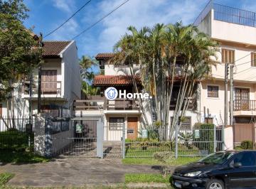 Casa · 203m² · 3 Quartos · 2 Vagas · Excelente casa de 3 dormitórios, 1 suíte, pátio, piscina e vaga para 2 carros co