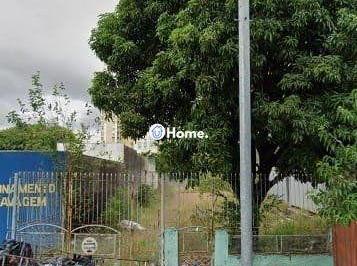 Terreno · 253m² · Excelente terreno de esquina medindo 252,8m², ideal para comércio. Poucos metro