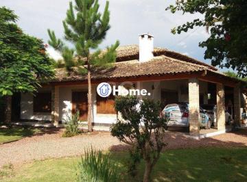Casa · 220m² · 2 Quartos · 4 Vagas · Casa para Venda - 220m², 2 dormitórios, sendo 1 suites, 4 vagas - Belém Novo