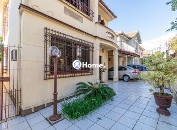 Casa · 160m² · 3 Quartos · 2 Vagas · Casa à venda - em Azenha
