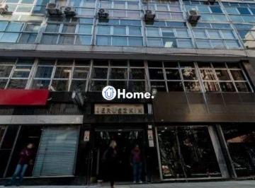 Comercial · 254m² · Libertas Imobiliária vende loja comercial terrea com 252 m² privativos no Centro