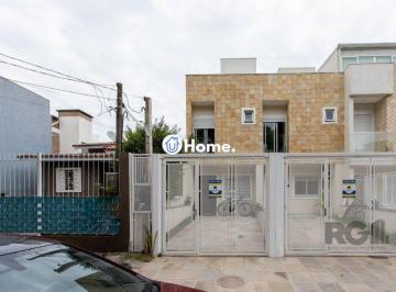 Casa · 108m² · 2 Quartos · 1 Vaga · Sobrado com dois andares e área de terraço,